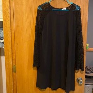 Black loose fitted dress
